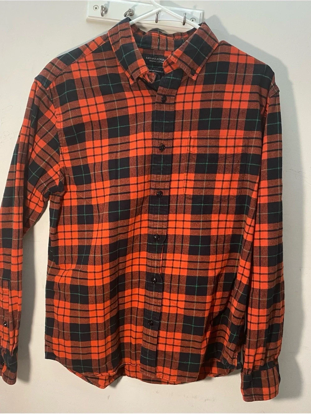 Banana Republic Men's Orange and Black Plaid Button-Down Shirt